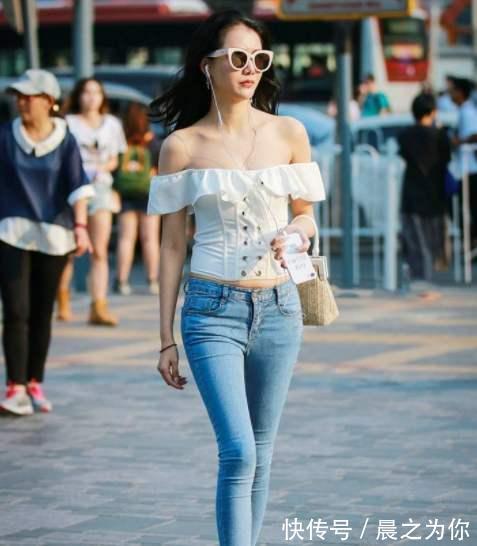 时尚穿搭 -肤白貌美大长腿的小姐姐,穿搭展示休闲舒适,你喜欢么?
