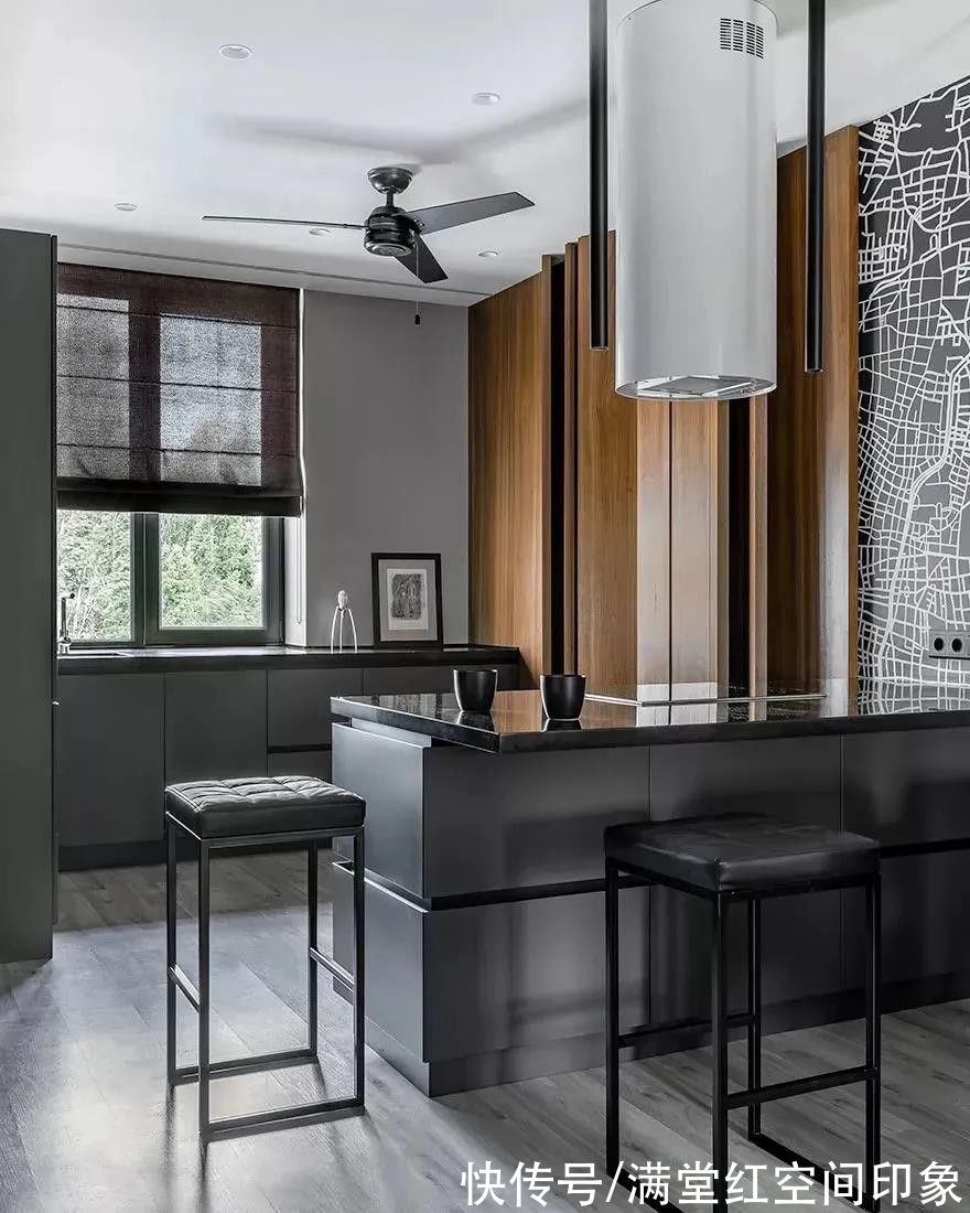 当代年轻人喜欢的风格,是你喜欢的风格吗?