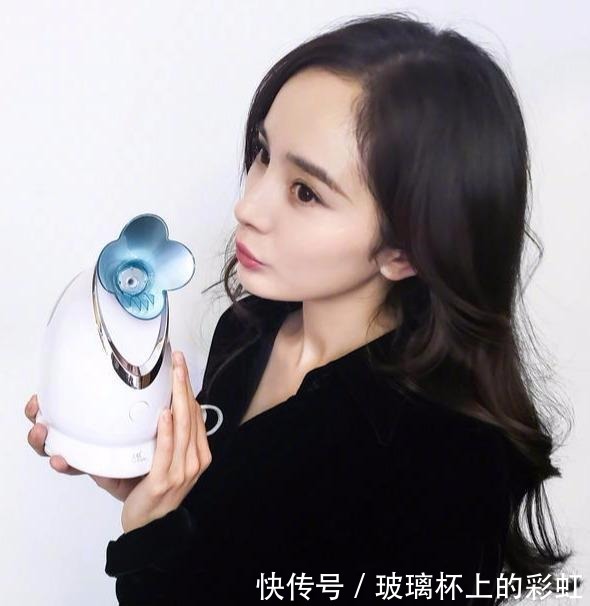 耐看|脸部有这四种特征的女人,属于耐看型,不化妆也很好看!