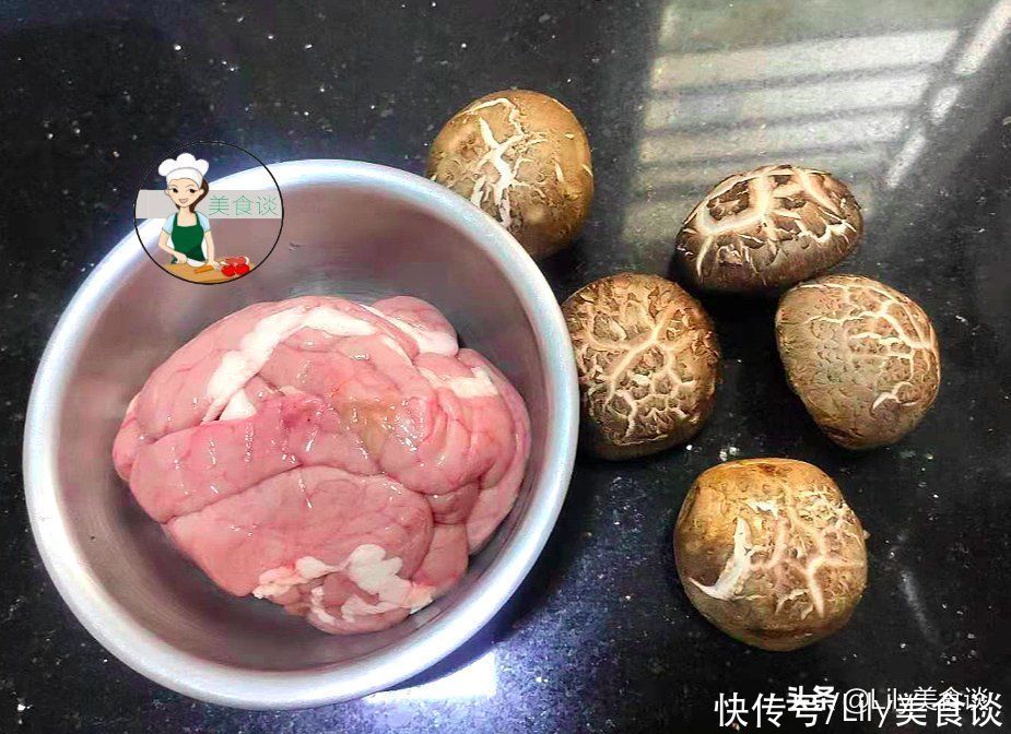 猪肚|夏季，遇到这肉别错过了，不炒不蒸，焖一锅越嚼越香，美味又营养