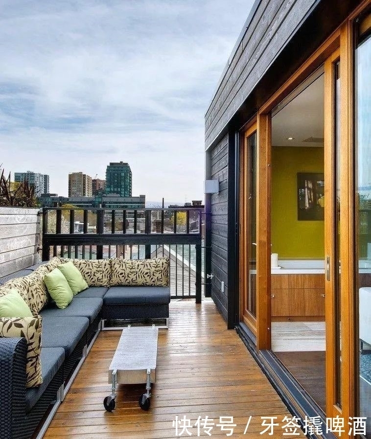 木地板|阳台要认真装,邻居家看着比我家大20㎡,全因做对这件事!