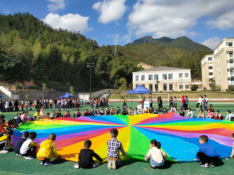 活动|“流动少年宫”走进校园