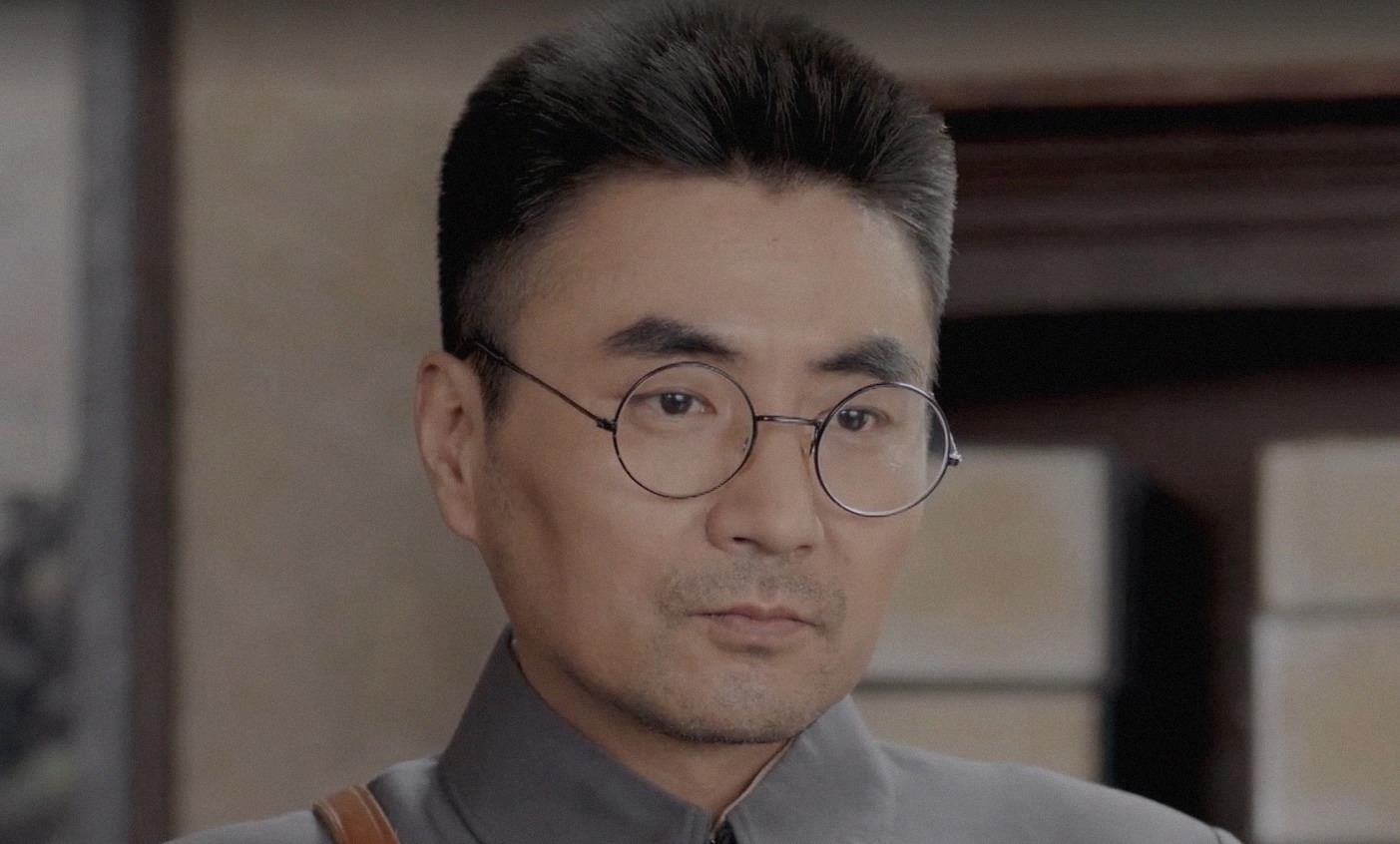 智救|红色特工陈赓用暗号接头,突遇敌人盘查,他智救周保中