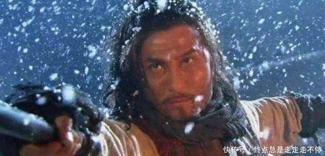 葫芦|《水浒传》雪夜奔梁山,肩挑花枪葫芦,这就是豹子头林冲!