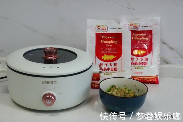 大白菜|教你做生煎包,皮薄不破也不焦,包底金黄酥脆,肉嫩鲜香多汁