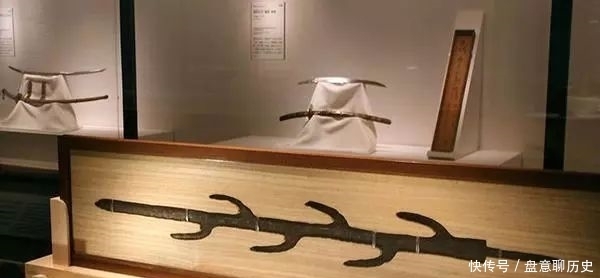 七星剑?六叉矛?造型奇特的“七支刀”