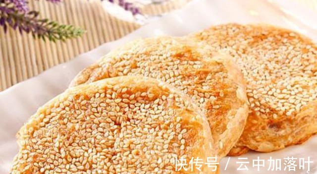 油皮|做烧饼原来这么简单,外酥里嫩咸中带甜,吃一口香掉牙,太好吃了!