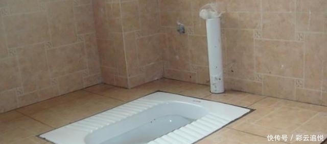 马桶|孕晚期上厕所时,要牢记三件事,稍有不慎就会“威胁”到胎宝宝