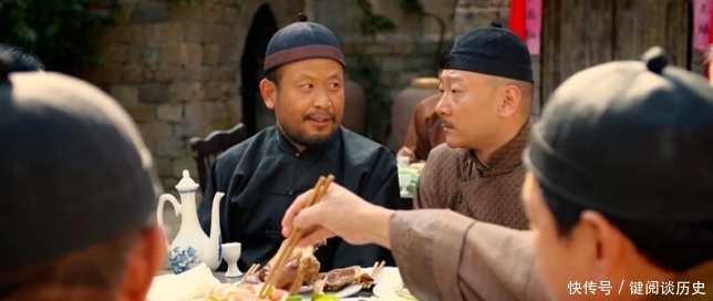 俗话说:父子不同席,叔侄不对饮,讲的是什么礼数,有什么禁忌?