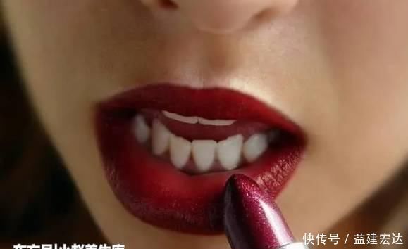 虚劳病|29岁女子，肾衰竭离世，医生解释吃饭时1个习惯害的