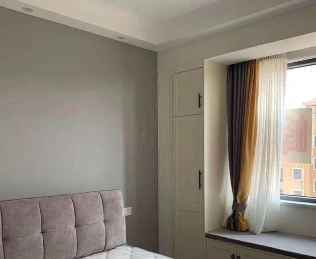 瓷砖|晒晒准备入住的新房，进门就被玄关迷住，一屋子灰色瓷砖太满意了