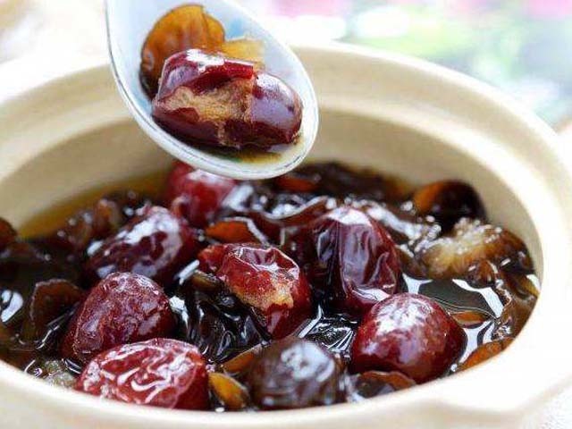维生素c|一日三颗红枣不怕老,3种吃法变着花样保健康,尤其爱美的人多吃