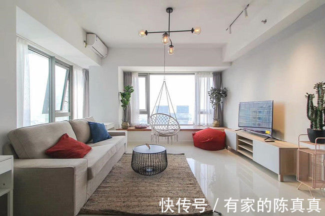 装修|厦门别墅装修,客厅地面铺贴瓷砖还是木地板?
