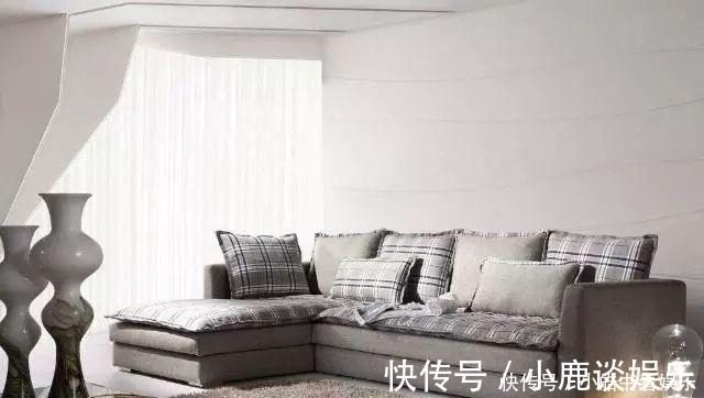 布艺沙发|买沙发时,注意“3个小细节”,好多人不懂瞎买,用一年就要换