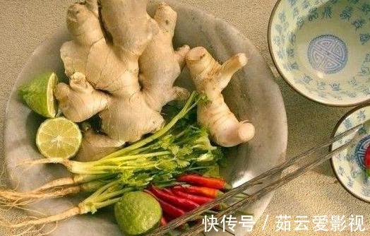 早上起床|男人晨起,坚持吃一片生姜,不出半月三个好处可能“投怀送抱”