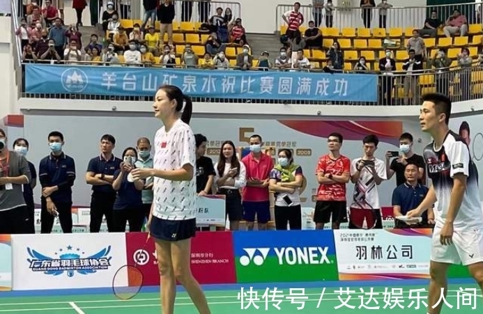 大长腿|为林丹而战!40岁谢杏芳重回羽毛场,昔日世界冠军颜值气质依旧