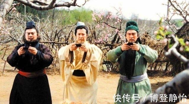 开篇词@滚滚长江东逝水:《三国演义》开篇词,为什么要选《临江仙》?