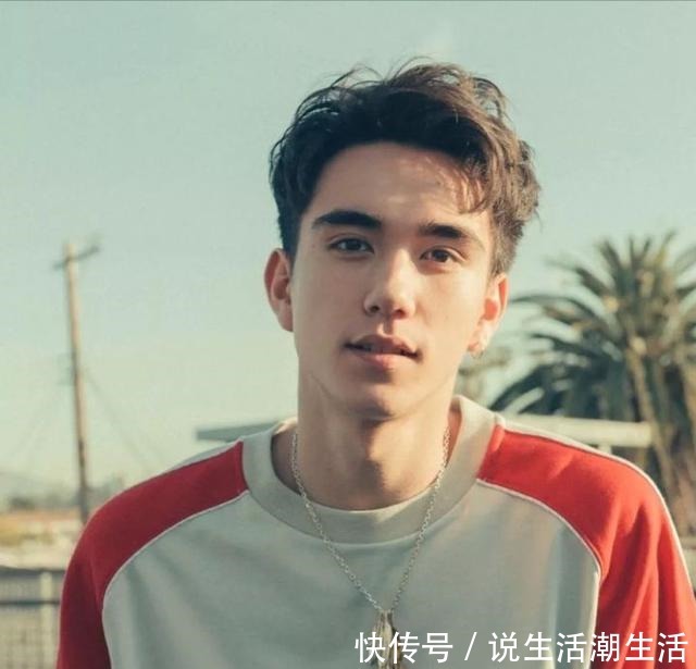 内娱完蛋是假象创4太会玩儿,仅用三招吊打青3!