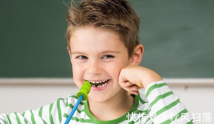 孩子|孩子最常用的东西,实际上比垃圾还脏,懒父母要及时给孩子清洗