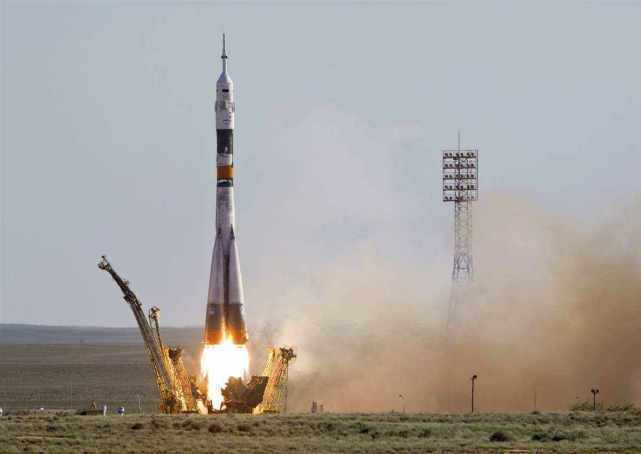 世界各国 令人痛心3名太空英雄血管破裂而亡,用生命给世界留下教训