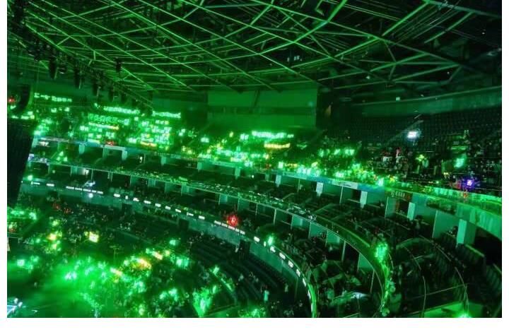 王一博和粉丝的双向奔赴王一博绿海小合集…