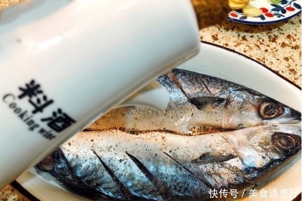 9月这鱼正当季,吃过熏的煎的,整只红烧更“带劲”,7元1斤实惠