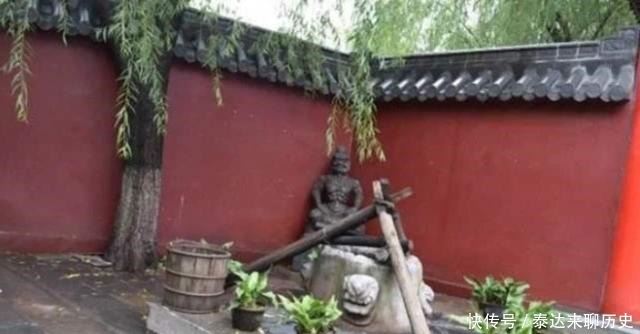 历朝|故宫深井当中,藏有历朝宝物,为啥却无人打捞专家不敢!