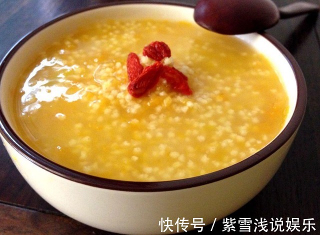 血糖|血糖高的人，不能喝小米粥？提醒：要想血糖稳定，这2物要少吃