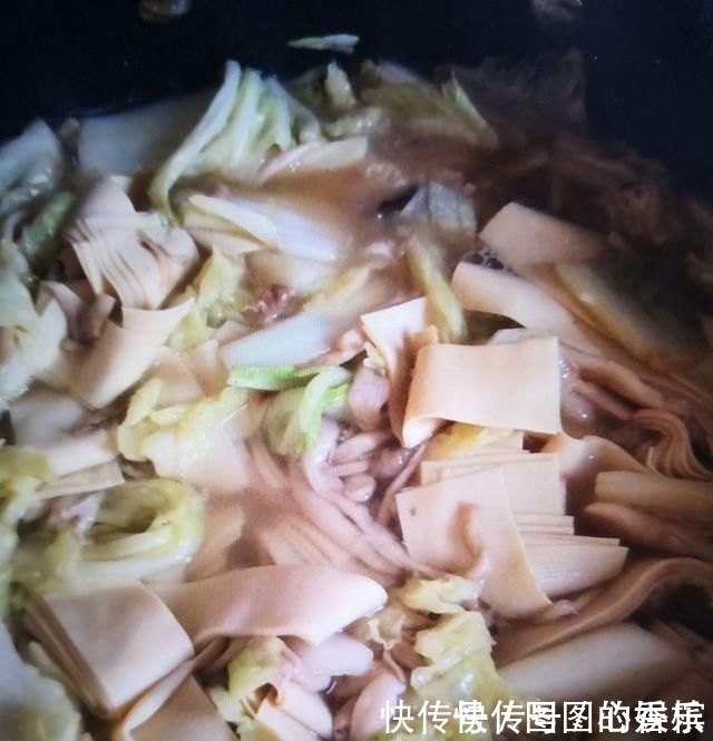 它是肠道“通便器”,隔三差五吃一碗,排除黑臭宿便,抹平大肚腩