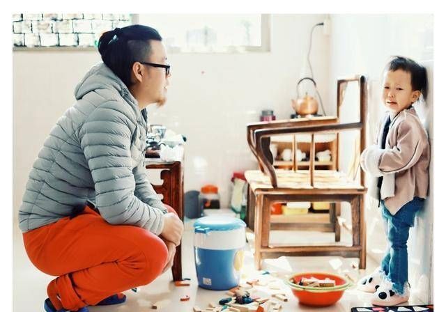 关键期|宝宝的语言发展有“阶段性”,把握好这三个关键期,帮宝宝早发声