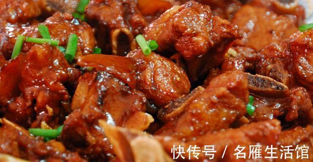 电饭锅|想把红烧排骨做得好，必须用此配方，掌握这4大窍门，保证能成功