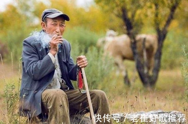 长寿老人$中国长寿之王龚来发:无儿无女活到133岁,生前唯一爱好不健康