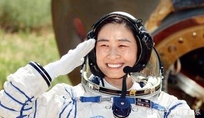 女航天员 我国首位女航天员刘洋，为何返回地球后没有消息了？现在怎样了