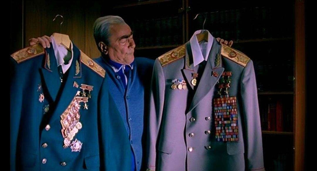 杰夫|勃列日涅夫之死:意外还是谋杀?知情人梅德韦杰夫能否解开谜团