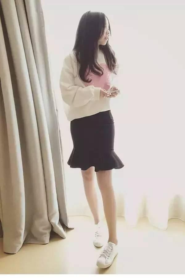 包臀裙搭配过初春！单穿打底都美哭了！