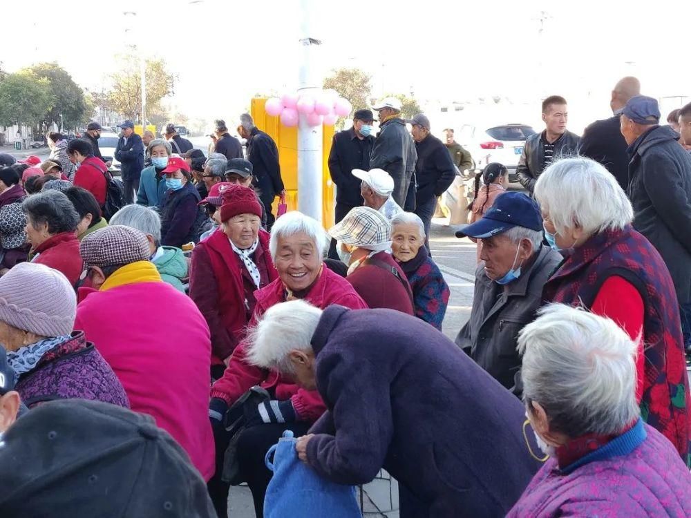 香味斋|徐州重阳！为老人，他们十二年如一日......