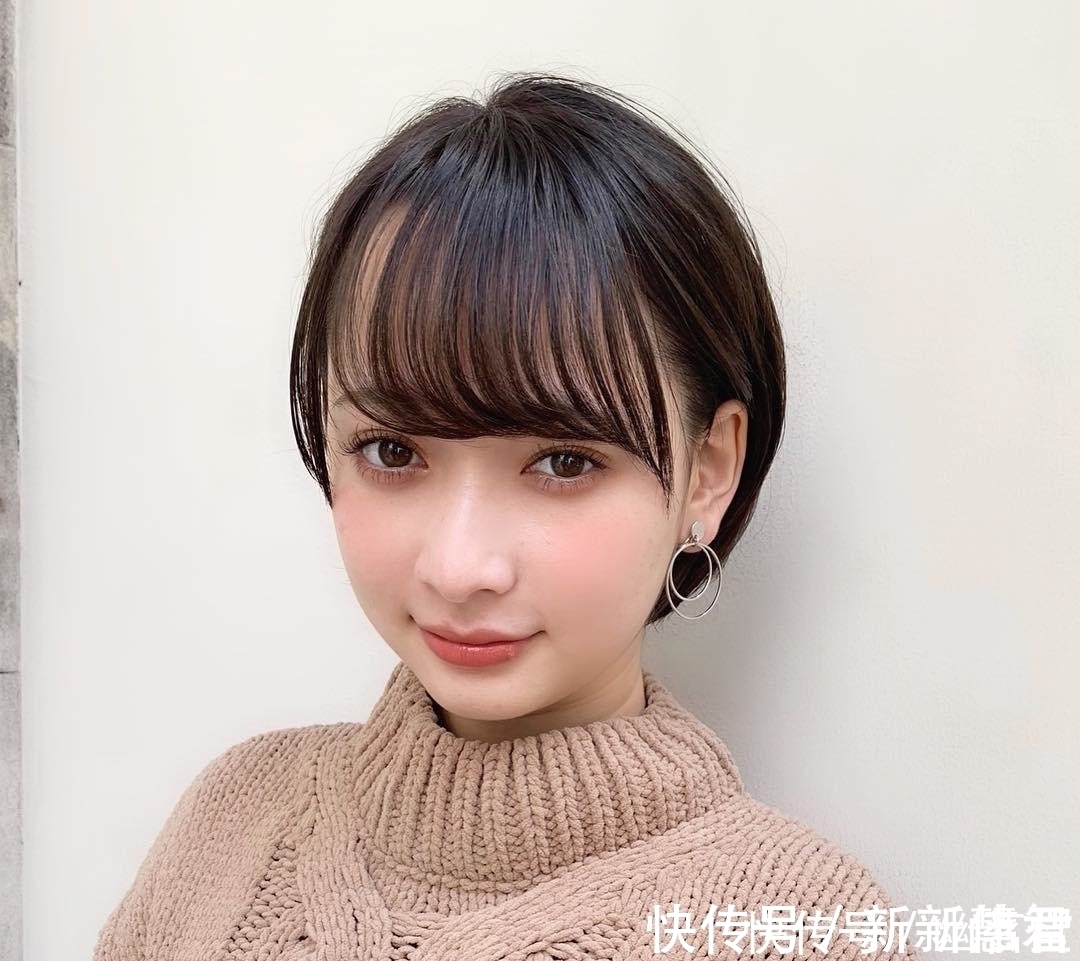 小姐姐|圆脸发量少的女生适合哪种发型?剪这7款发型瘦脸减龄还显发量多