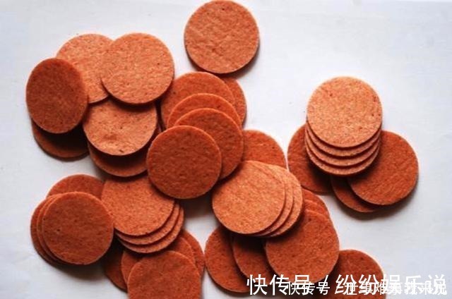 山楂片|好用的鱼饵不仅是蚯蚓,这几种常见物料做饵料,效果不比它差