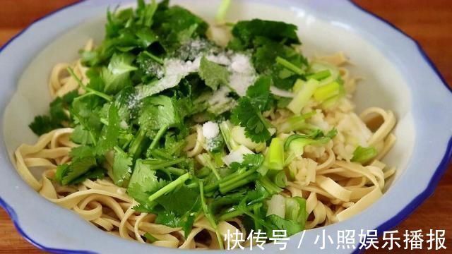 碱面|我家豆腐皮从不炒着吃,这样做更营养,我家一周做5次,真解馋