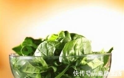 猪血|便秘不能光靠吃药，只需每天吃点“它”，通便排毒一身轻松