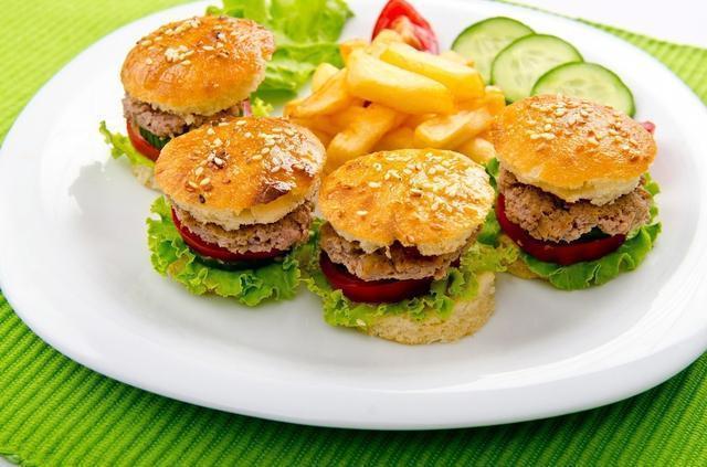 华花郎|3岁男童,查出肠穿孔,医生查明病因,妈妈怒吼不许奶奶见孙子