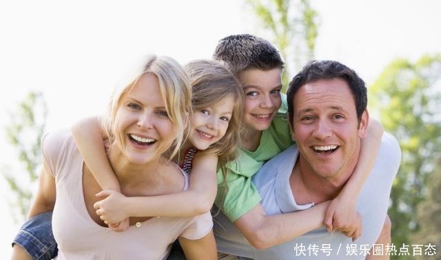 发育|双胞胎为何身高差别很大专家家长的行为直接影响孩子发育!