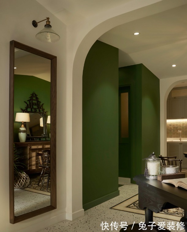 成都装修 | 70㎡的复古公寓打开了一个充满记忆的空间|彩兔装饰 | 记忆