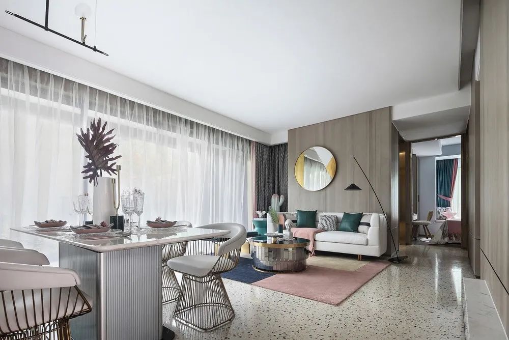 优雅|轻奢风质感+北欧风配色，让94㎡的房子，装出华丽高级的浪漫