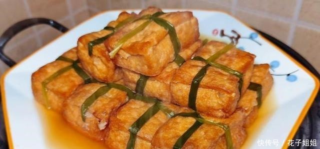 我家年夜饭的压轴菜,只需简单一蒸,营养又好吃,寓意多财多福