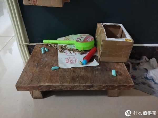 小年艾吉姆篇十：碎木板、废电线、纸夹板、薄塑料，这些废物真的没有用吗？十一废物来改造！