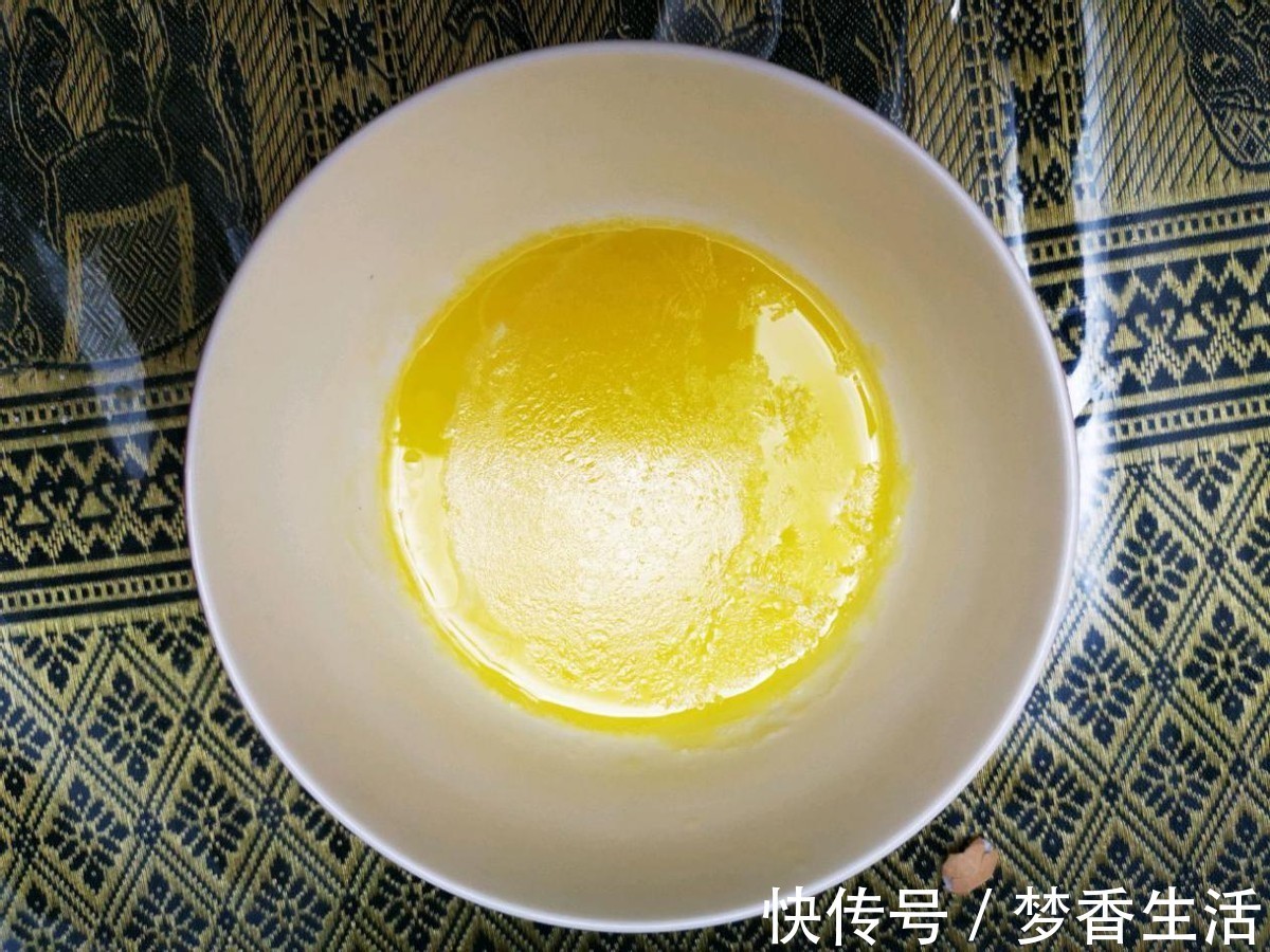 奶粉|烘焙新手也能尝试的奶酪夹心蛋糕，做法简单，高颜值，味道好