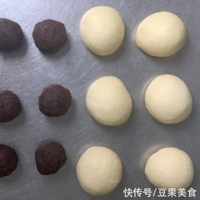告诉你3个诀窍,在家也能做出豆沙面包卷卷