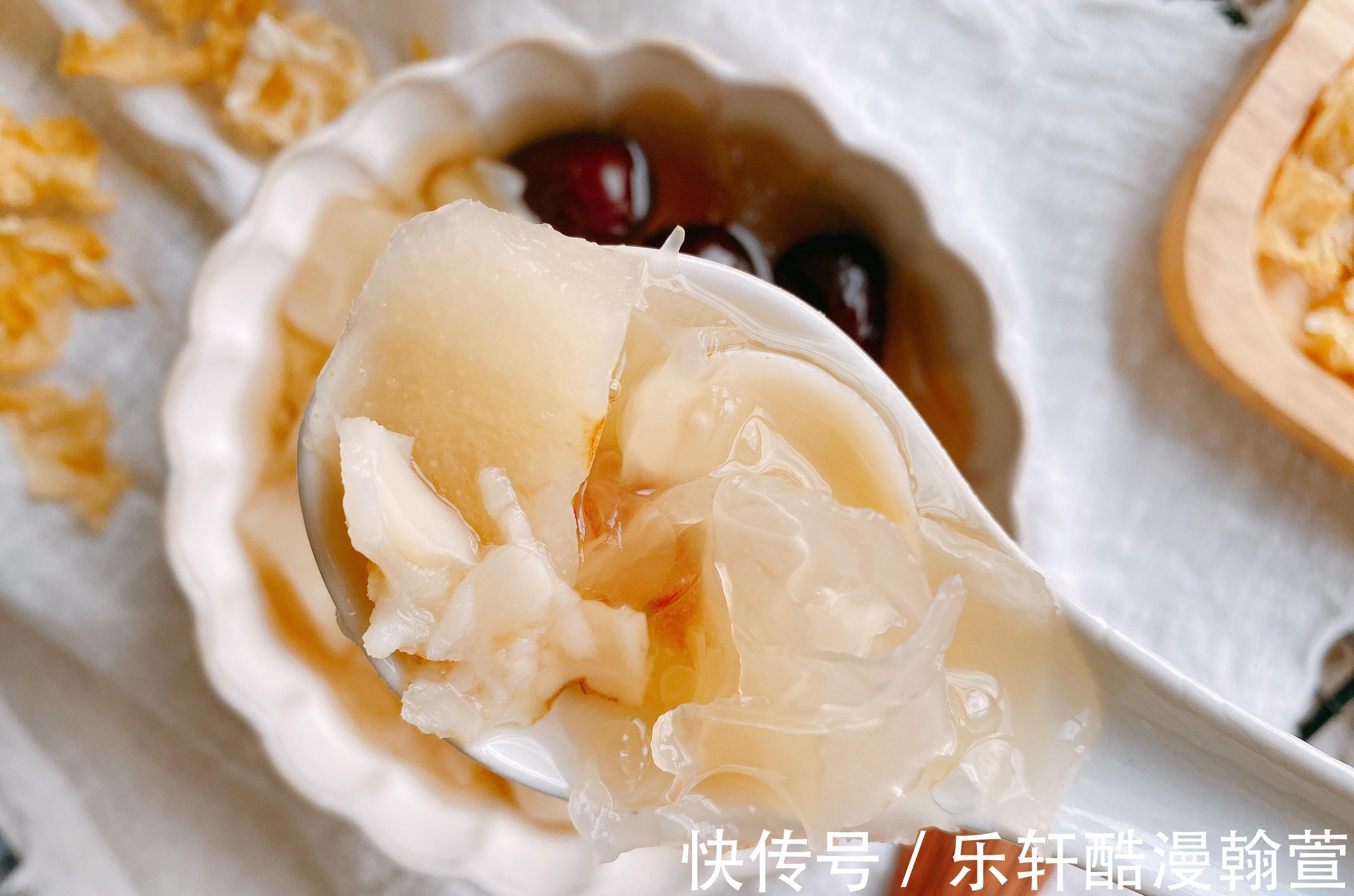 秋燥|秋冬要多喝“润肺汤”，4种食材，营养丰富，缓解秋燥，滋阴润肺