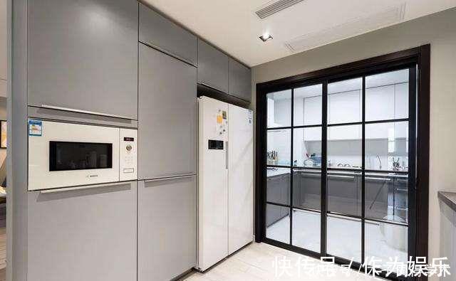 厨房|厨房不要再装推拉门了,装这种更实用美观,聪明人一早就知道了